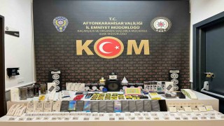 İnsan kaçakçılığı operasyonunda yaklaşık 1 milyon TL ele geçirildi