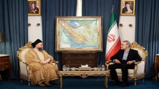 İran Dini Lideri Hamaneyin Danışmanı Laricani: Irak ile işbirliği daha somut hala gelmeli