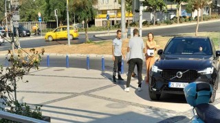 İşçi maaş bekliyor, Başkan aylık kirası 276 bin lira olan araca biniyor