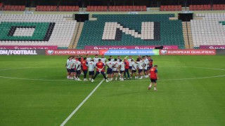 İspanya, Türkiye maçının hazırlıklarını tamamladı