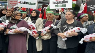İsrailin devam eden bebek katliamını protesto ettiler