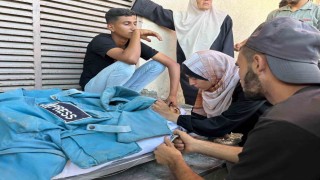 İsrailin Gazzeye yönelik saldırılarında bir gazeteci daha hayatını kaybetti