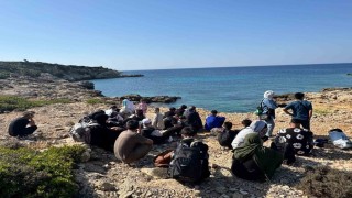 İzmirde 32 düzensiz göçmen yakalandı