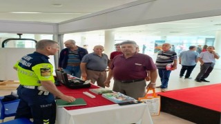 Jandarmanın fuarda açtığı stantta bin 120 vatandaş bilgilendirildi