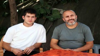 Jandarmaya yakalandı, milyonların kalbine dokundu