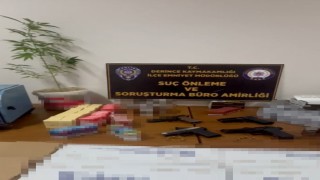 Kaçak tütüncüye operasyon: Silahlar ele geçirildi