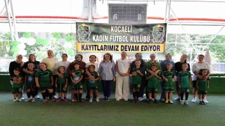 Kadın futboluna tam destek