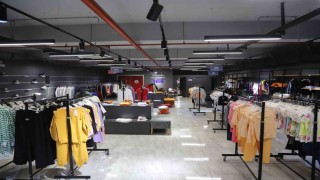 Kağıthanede dayanışma Elden Gönüle Sosyal Yardım Merkezi ile büyüyor