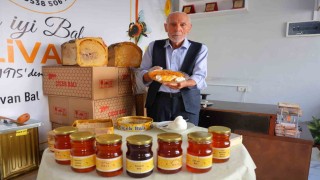 Kahramanmaraşlı balcıdan videosunu paylaşan dünyaca ünlü modacıya davet: Balımızın tadına baksın