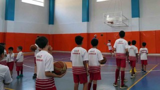 Kahramanmaraşta çocuklar sporla büyüyor