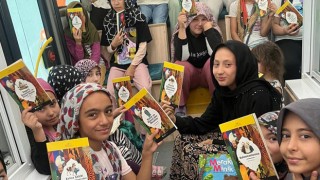 Kahramanmaraş’ta Mobil Çocuk Kütüphanesi Çocukları Kitapla Buluşturdu