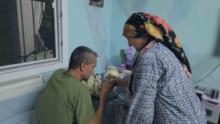 Kaldırımda yürürken otomobil çarptı: 8 yıldır yatağa mahkum