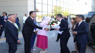 Kamu Hastaneleri Genel Müdürü Dr. Usta, Eskişehir Şehir Hastanesini ziyaret etti