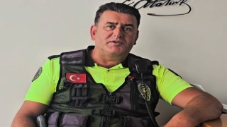 Karacabey Boğazında batan teknedeki 3 kişiyi küreksiz kayıkla kurtaran kahraman trafik polisi o anları anlattı