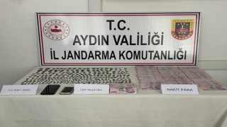 Karacasuda durdurulan araçta tarihi eser ele geçirildi