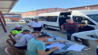 Karacasuda okul servislerine güvenlik denetimi