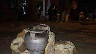 Karamanda alev topuna dönen piknik tüpü korkuttu