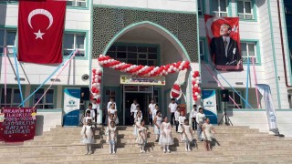 Karamanda ilköğretim haftası kutlandı