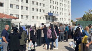 Karamanda üniversiteli öğrencilerin yurtlara yerleşmeleri devam ediyor