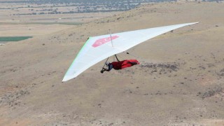 Karapınar Göktepe, Uluslararası Yelken Kanat Şampiyonasına ev sahipliği yapıyor