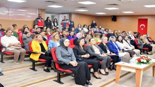 Karsta gönül elçileri ile koruyucu aile farkındalık toplantısı düzenlendi