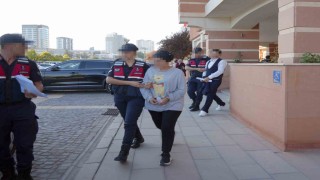 Kastamonuda 848 gram metamfetaminle yakalanan 2 şüpheli tutuklandı