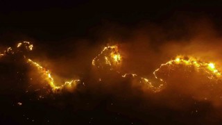 Kastamonuda orman yangınları geceyi aydınlattı: Havadan görüntülendi