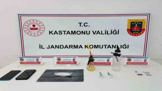 Kastamonuda uyuşturucu operasyonu: 2 gözaltı