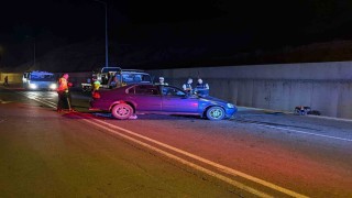 Kayseride iki araç kafa kafaya çarpıştı: 1 ölü, 3 yaralı