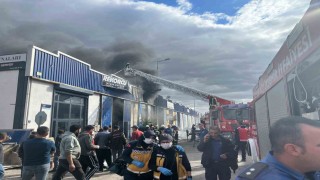 Kayseride mobilya atölyesinde korkutan yangın