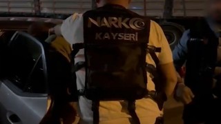 Kayseride yarım kilo uyuşturucu ele geçirildi