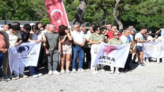 Kemerde sahil temizliği yapıldı