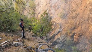 Kepsutta başlayan yangına müdahale sürüyor