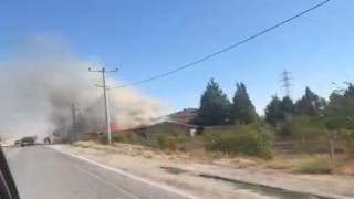 Kereste fabrikasında çıkan yangın paniğe sebep oldu