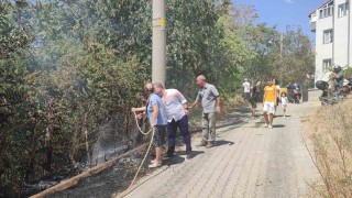 Keşanda çocukların patlattığı torpilden çıkan yangın mahalleliyi seferber etti