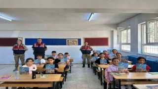 Kiliste jandarma ekipleri öğrencilerle buluştu
