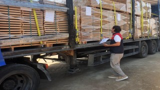 Kırklarelinde ihracat yapan firmaları denetledi