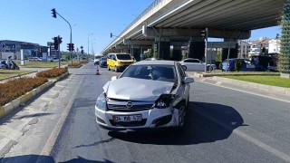 Kırmızı ışık ihlali kazaya yol açtı: 1 yaralı
