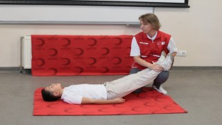 Kızılaydan okullarda ilk yardım rehberi: Öğrenciler için güvenli davranış, öğretmenler için doğru müdahale