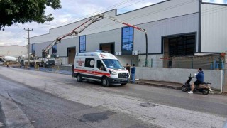 Kocaelide fabrika inşaatında akıma kapılan işçi ağır yaralandı