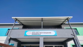 Kocaelinin Hataya yaptırdığı okul pazartesi günü açılıyor