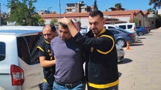 Komşunu öldürüp kızını yaralayan zanlı tutuklandı