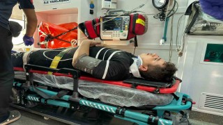 Kontrolden çıkan motosiklet devrildi: 2 yaralı