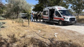 Konyada bir genç yol kenarında ölü bulundu