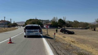 Konyada otomobil şarampole devrildi: 4 yaralı