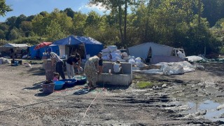 Köy köy dolaşıp boş fındık avına çıkıyorlar