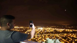 Kozanda Kanlı Ay tutulması