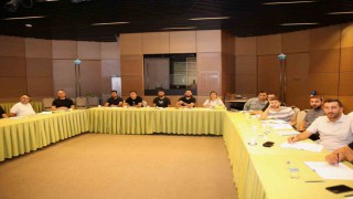 Küçükçekmecede personele ilk yardım eğitimi