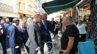 Kültür ve Turizm Bakanı Ersoy, İstiklal Caddesi esnafını ziyaret etti