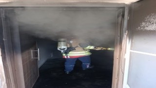 Kumluda müstakil evde yangın